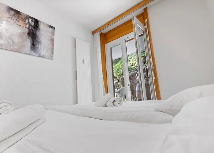 公寓 Paisible Au Pied Des Pistes De 克莱恩 蒙塔纳