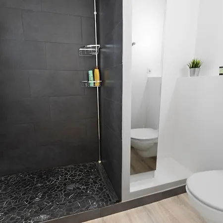아파트 Paisible Au Pied Des Pistes De